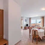 Strandnahe Mit Grossem Garten By Interhome Apartment *