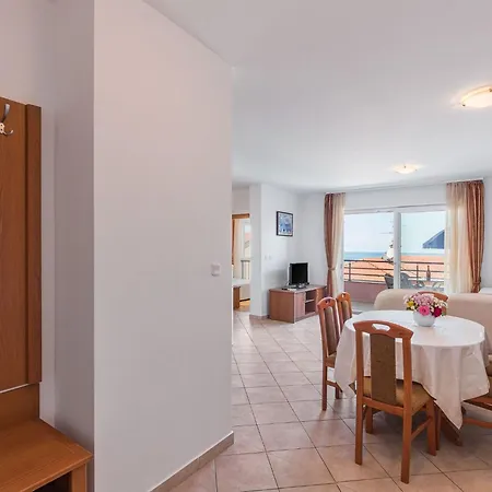 Strandnahe Mit Grossem Garten By Interhome Appartement *